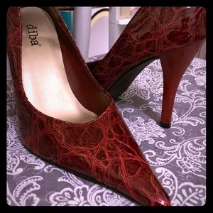 Women’s Heels 👠